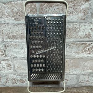 Vintage Foley Metal All in One Grater Rustic Primitive Farmhouse Kitchen decor